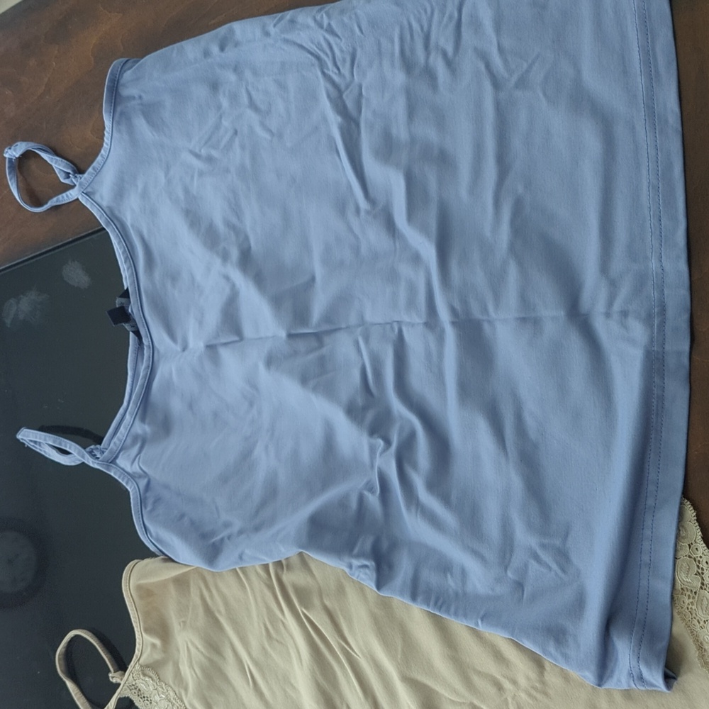 Two tank top bundle - Picture 3 of 3